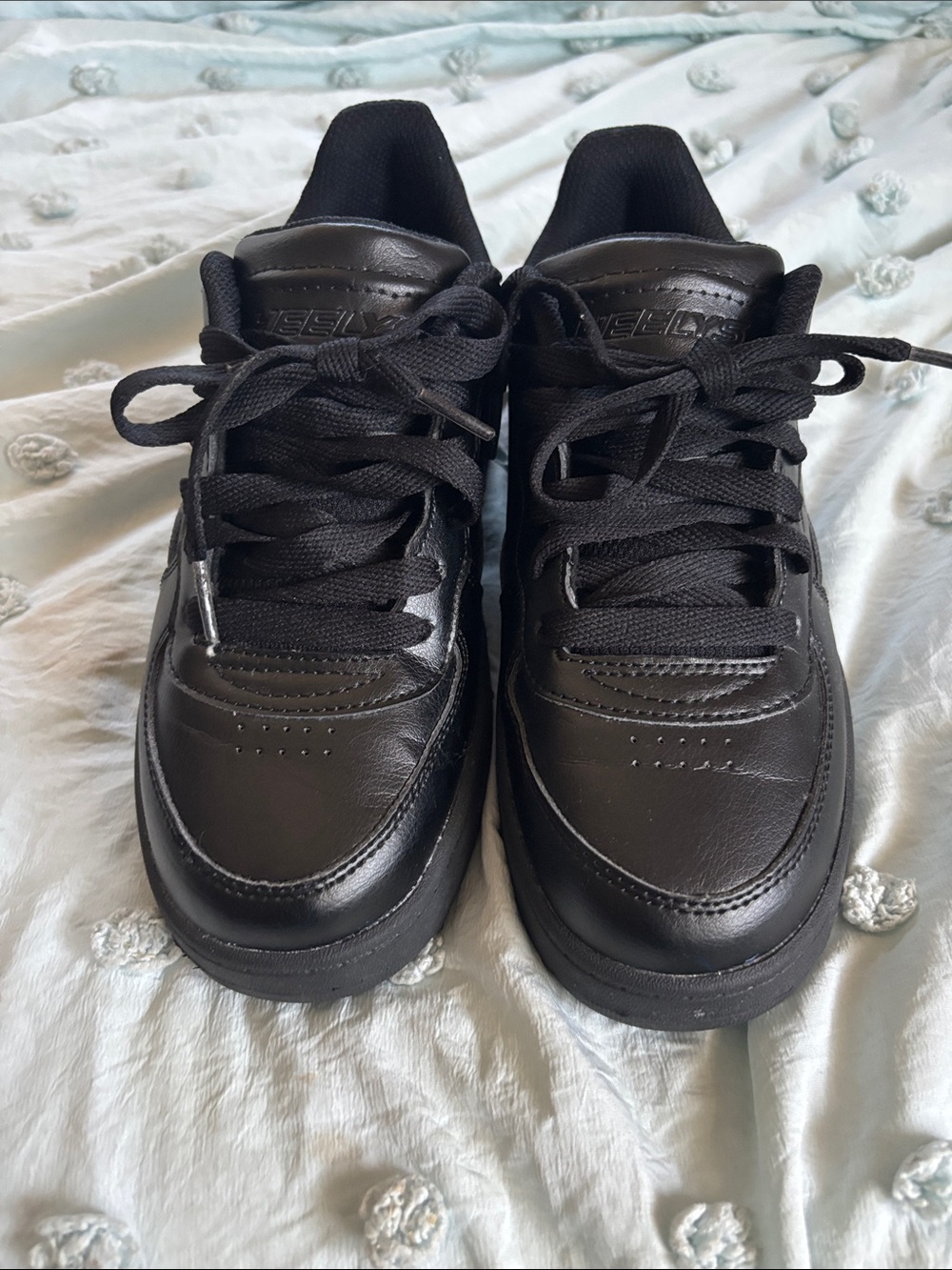 Heelys Black 5YTH Low-Top Lace-Up Sneakers